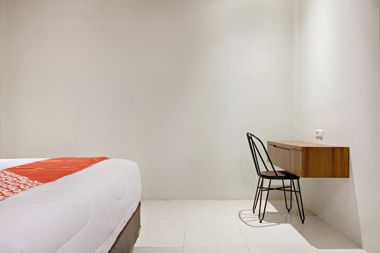 Super Oyo 2756 Anata Hotel Macáçar Exterior foto